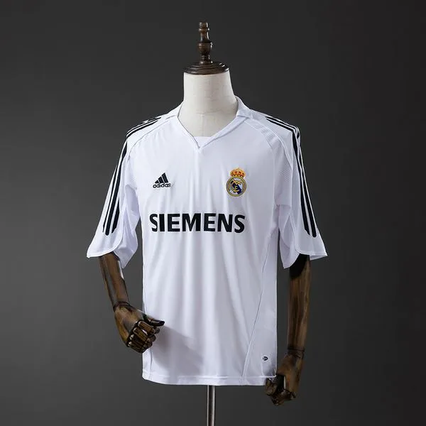 Camiseta de fútbol Real Madrid 2005/06 LOCAL MANGA CORTA VERSION FAN